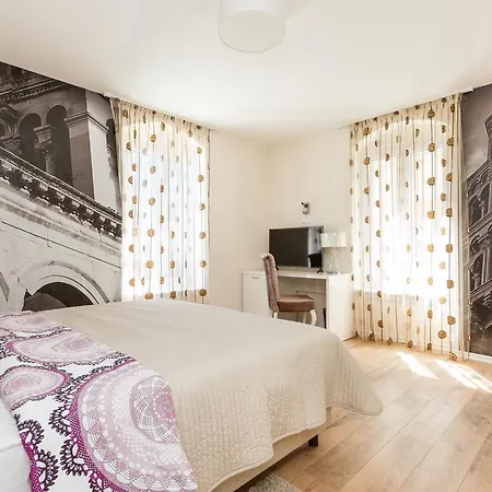 Spalatum Boutique Pensión Split