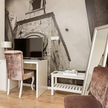 Spalatum Boutique Pensión